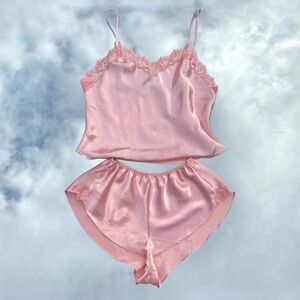 1980s Vintage Gold Label Victorias Secret Peach Matching Lingerie Pajama Set